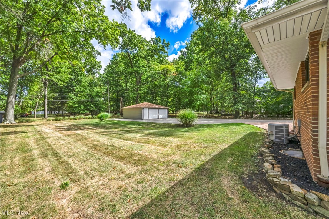 6321 Crossview Road Seven Hills, OH 44131 - Photo 43 of 49