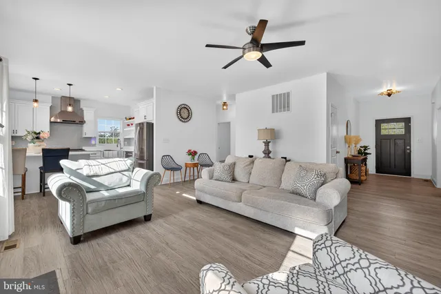 $739,900 | 6471 Silk Road, Jeffersonton, VA 22724