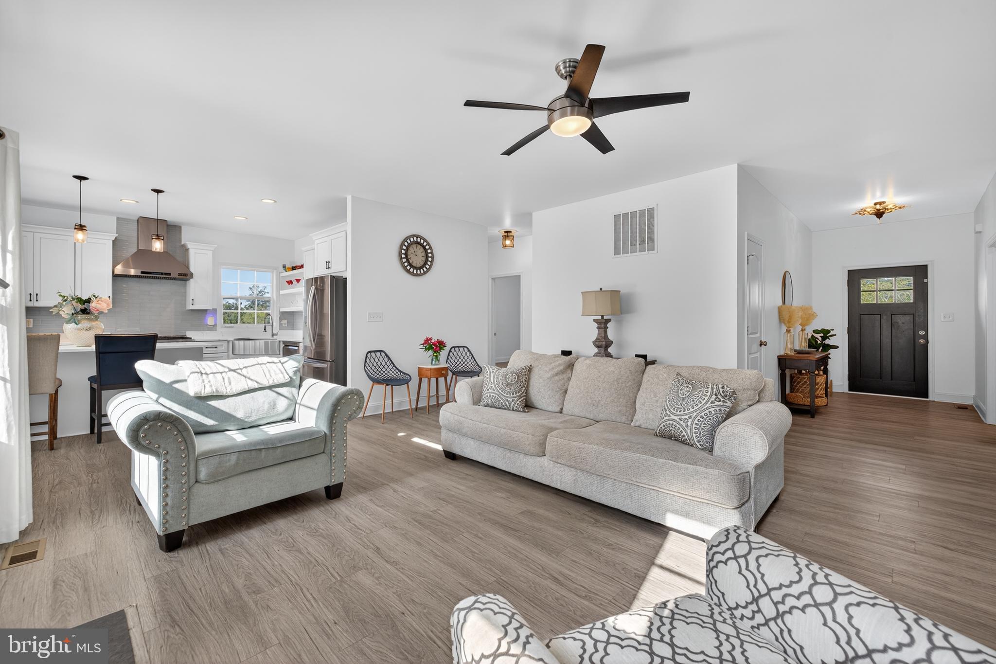 6471 Silk Road Jeffersonton, VA 22724 - Photo 6 of 46