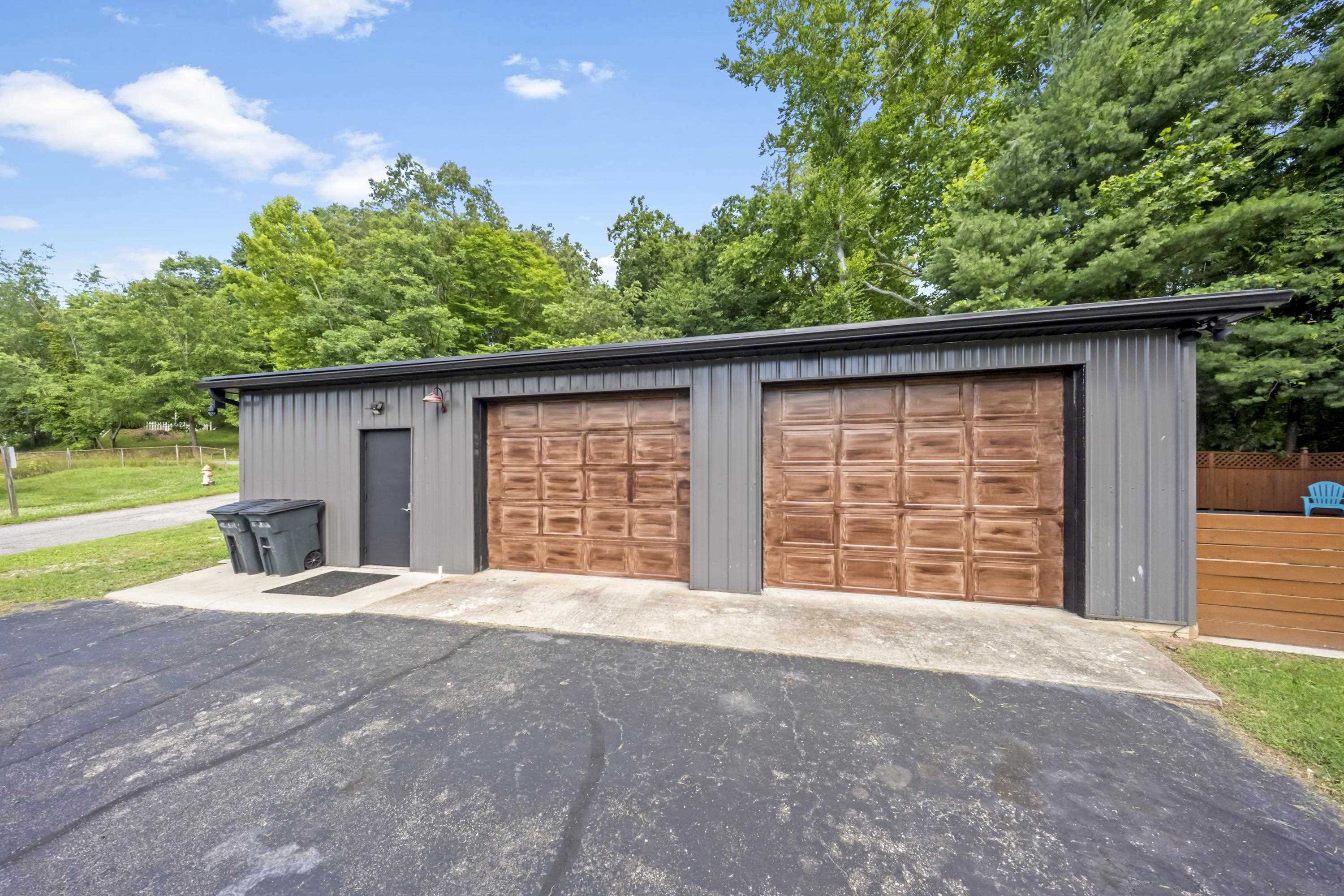 1200 Dillow Avenue Raceland, KY 41169 - Photo 3 of 49