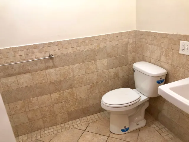 $2,950 | 347 7th Street, Unit 2, Jersey City, NJ 07302