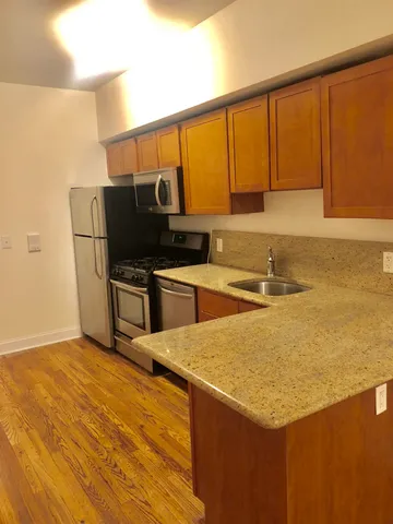 $2,950 | 347 7th Street, Unit 2, Jersey City, NJ 07302