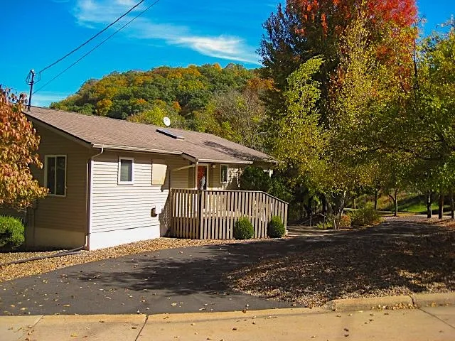 $210,000 | 222 Granger Street, Marquette, IA 52158