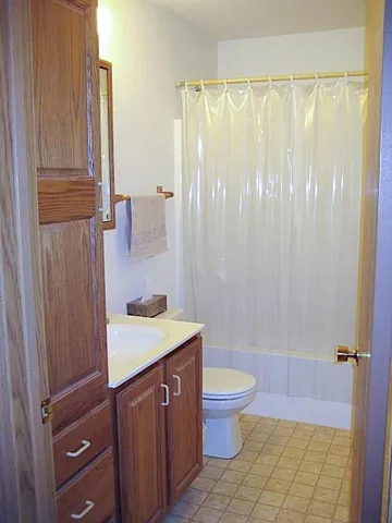 $210,000 | 222 Granger Street, Marquette, IA 52158