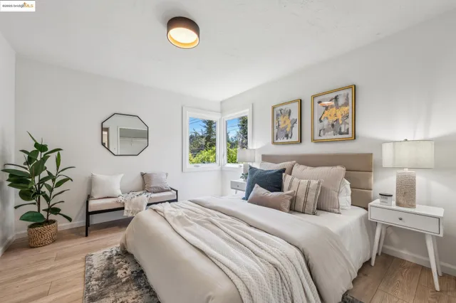 $899,000 | 7069 Saroni Drive, Oakland, CA 94611