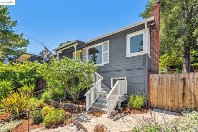 $899,000 | 7069 Saroni Drive, Oakland, CA 94611