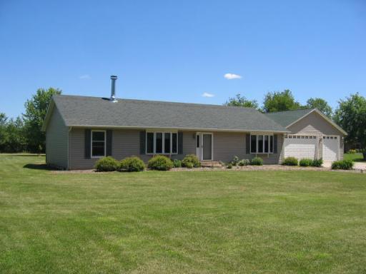 3080 East 1929th Road Ottawa, IL 61350 - Photo 1 of 1