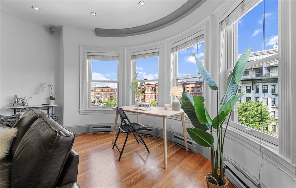 857 Beacon Street, Unit 41 Boston, MA 02215 - Photo 2 of 20