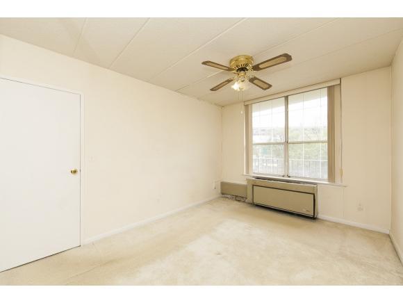 9993 Shore Road, Unit 17C Brooklyn, NY 11209 - Photo 3 of 17 Gallery Image 3