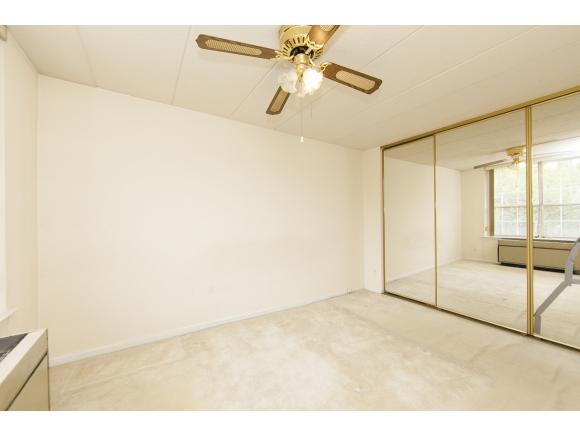 9993 Shore Road, Unit 17C Brooklyn, NY 11209 - Photo 4 of 17 Gallery Image 4