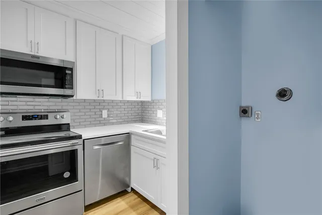 $495,000 | 424 Magnolia Avenue, Unit 6, St. Simons Island, GA 31522