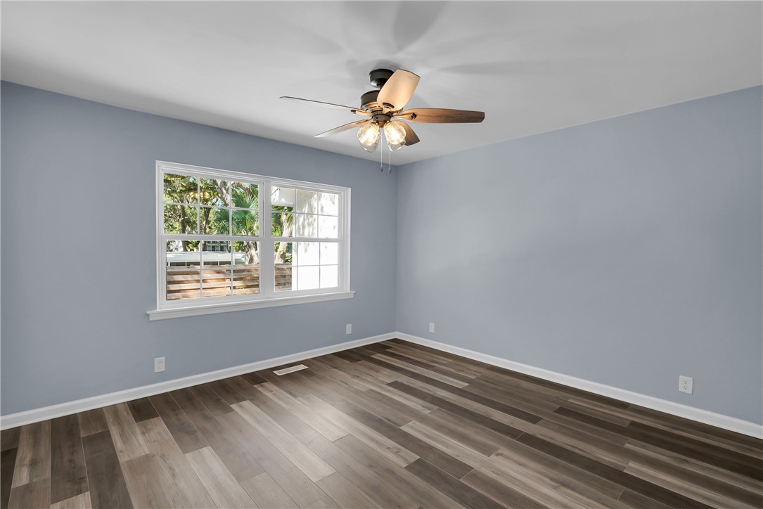 424 Magnolia Avenue, Unit 6 St. Simons Island, GA 31522 - Photo 19 of 32