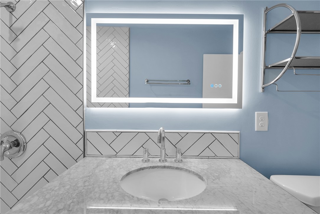 424 Magnolia Avenue, Unit 6 St. Simons Island, GA 31522 - Photo 25 of 32