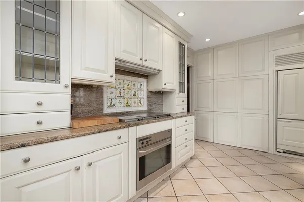 $7,000 | 4 Hunter Avenue, Newport, RI 02840