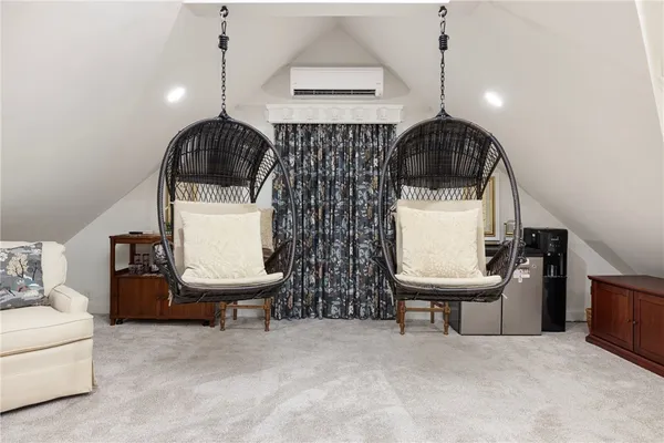 $7,000 | 4 Hunter Avenue, Newport, RI 02840