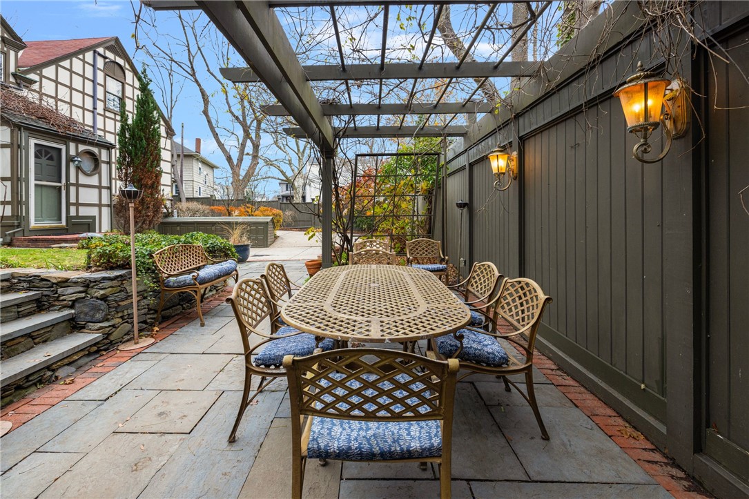 4 Hunter Avenue Newport, RI 02840 - Photo 40 of 49 outdoor patio