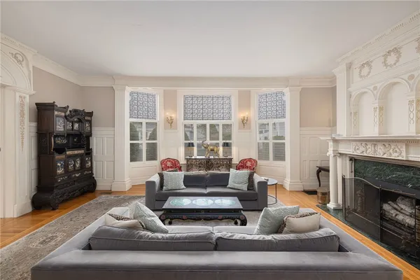 $7,000 | 4 Hunter Avenue, Newport, RI 02840