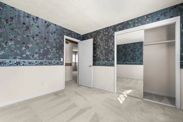 $199,900 | 1632 Hudson Road, Hillsdale, MI 49242