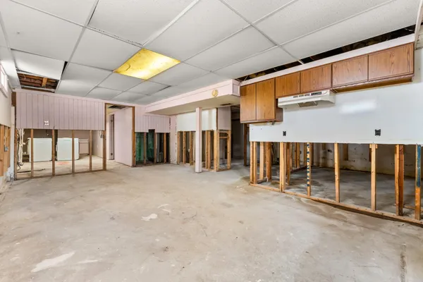 $199,900 | 1632 Hudson Road, Hillsdale, MI 49242