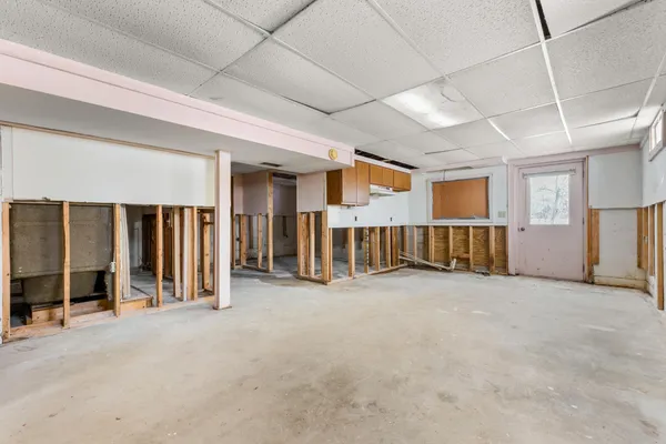 $199,900 | 1632 Hudson Road, Hillsdale, MI 49242