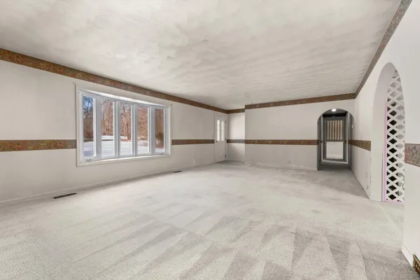 $199,900 | 1632 Hudson Road, Hillsdale, MI 49242