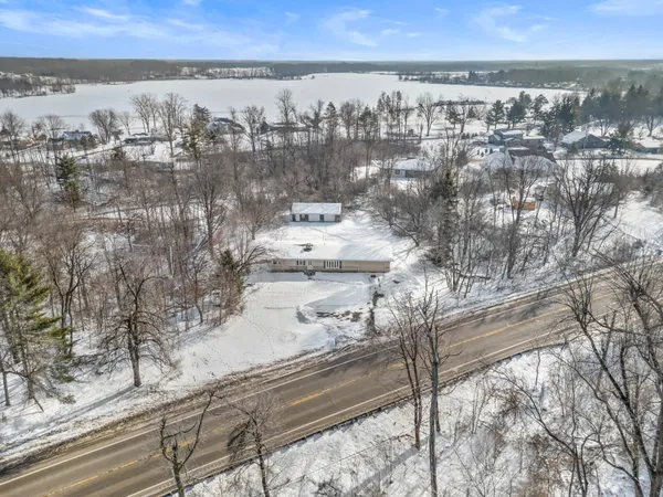 $199,900 | 1632 Hudson Road, Hillsdale, MI 49242