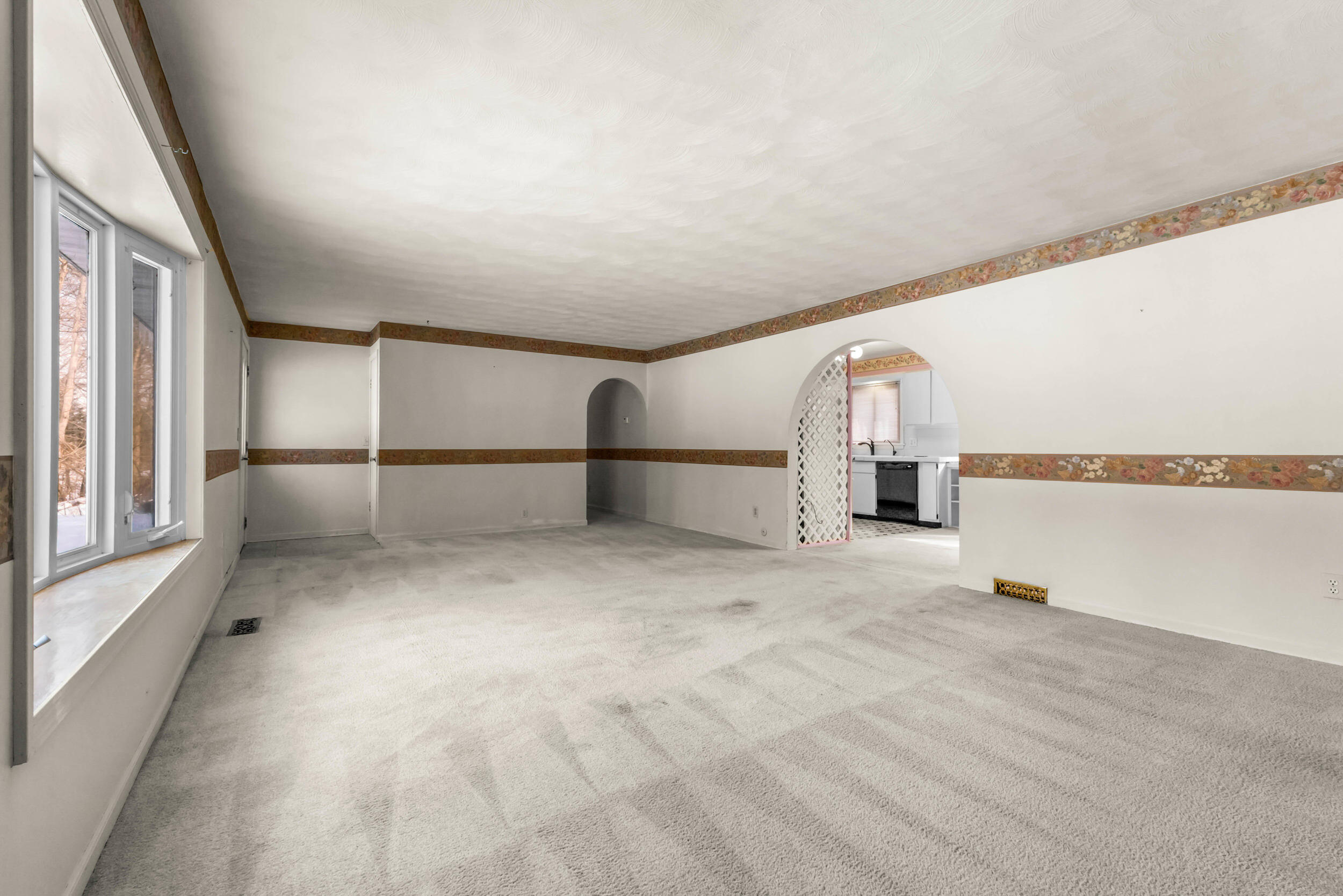 1632 Hudson Road Hillsdale, MI 49242 - Photo 4 of 45 22__dsc3926