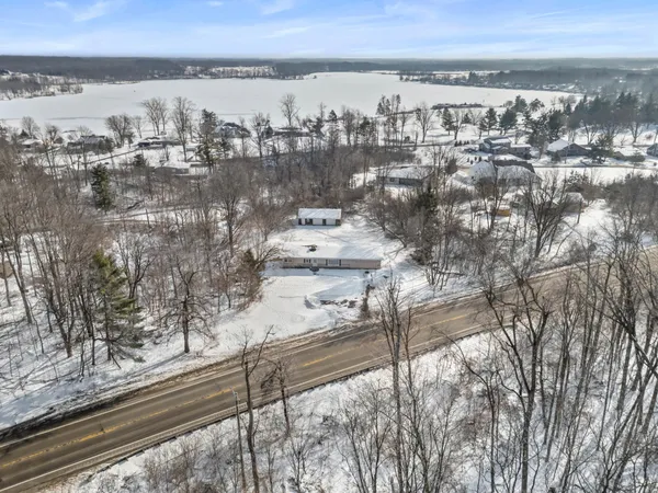 $199,900 | 1632 Hudson Road, Hillsdale, MI 49242