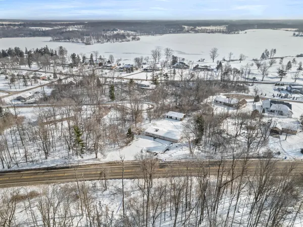 $199,900 | 1632 Hudson Road, Hillsdale, MI 49242