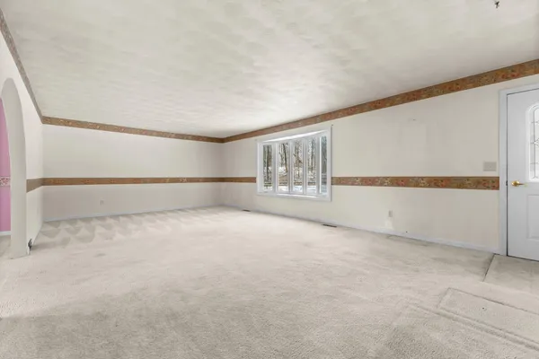 $199,900 | 1632 Hudson Road, Hillsdale, MI 49242