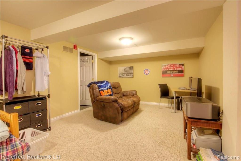 45459 North Stonewood Road Canton, MI 48187 - Photo 29 of 30