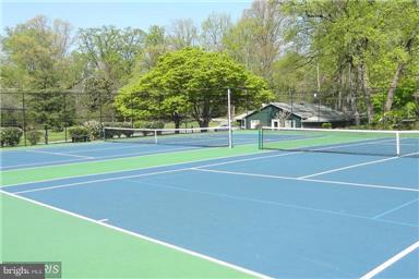 747 Robin Hood Road Annapolis, MD 21405 - Photo 27 of 29 Sherwood Forest Tennis courts