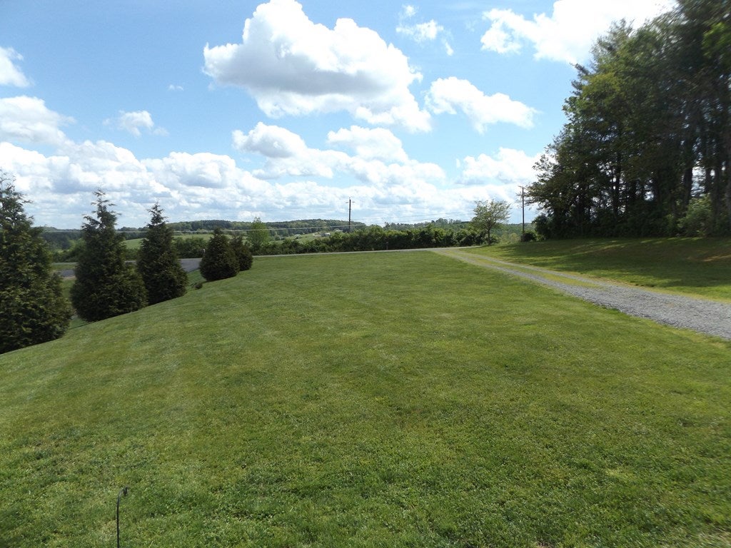 566 Breezy Ridge Road Woodlawn, VA 24381 - Photo 36 of 43 Gallery Image 36
