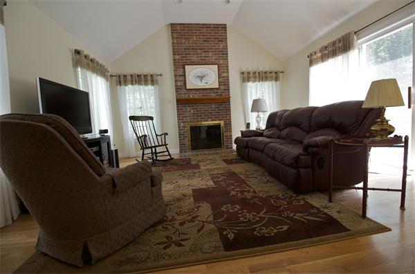 229 Concord Road Wayland, MA 01778 - Photo 13 of 29