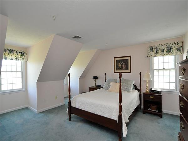 229 Concord Road Wayland, MA 01778 - Photo 14 of 29