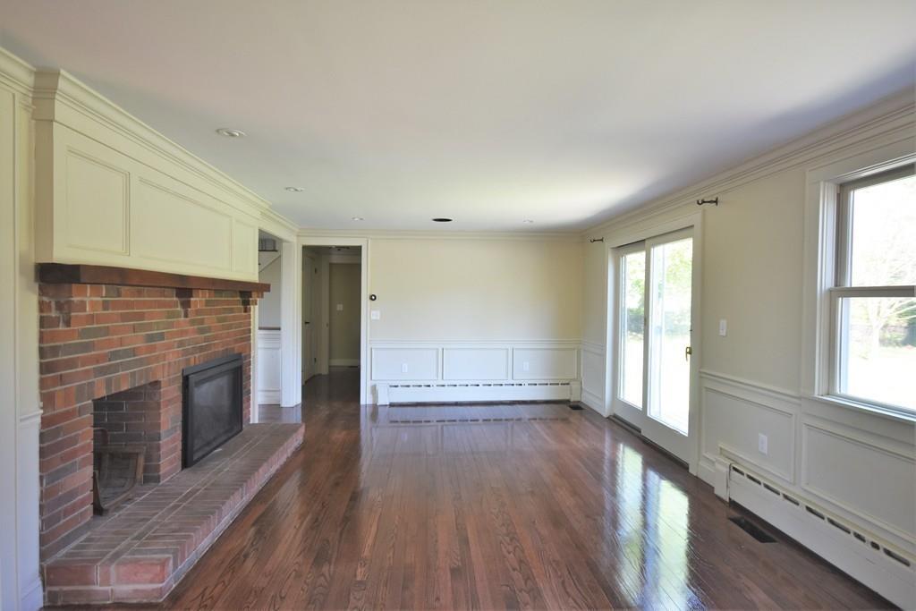 131 Pleasant Valley Road Amesbury, MA 01913 - Photo 8 of 42