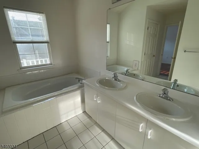 $3,100 | 33 Dorchester Drive, Bernards, NJ 07920