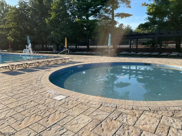 $3,100 | 33 Dorchester Drive, Bernards, NJ 07920