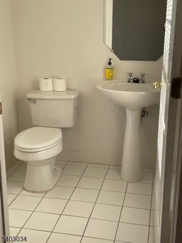 $3,100 | 33 Dorchester Drive, Bernards, NJ 07920