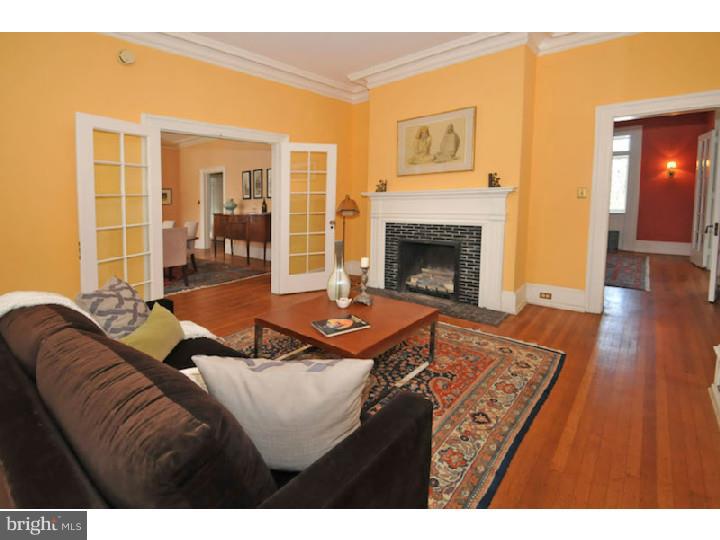 400 Deaver Road Cheltenham, PA 19095 - Photo 11 of 25 Family Room