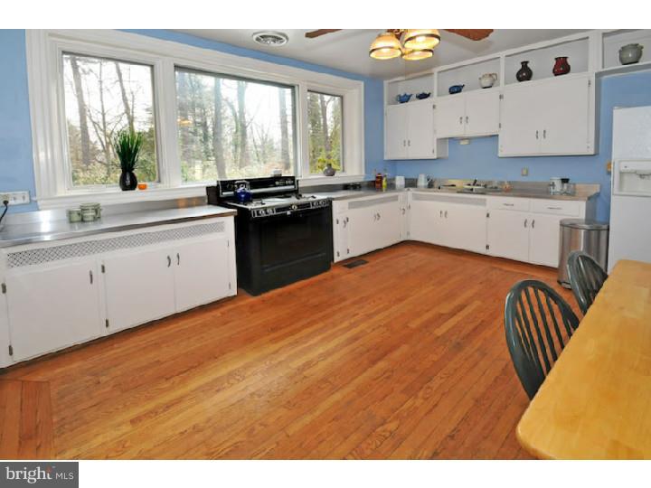400 Deaver Road Cheltenham, PA 19095 - Photo 12 of 25 Kitchen