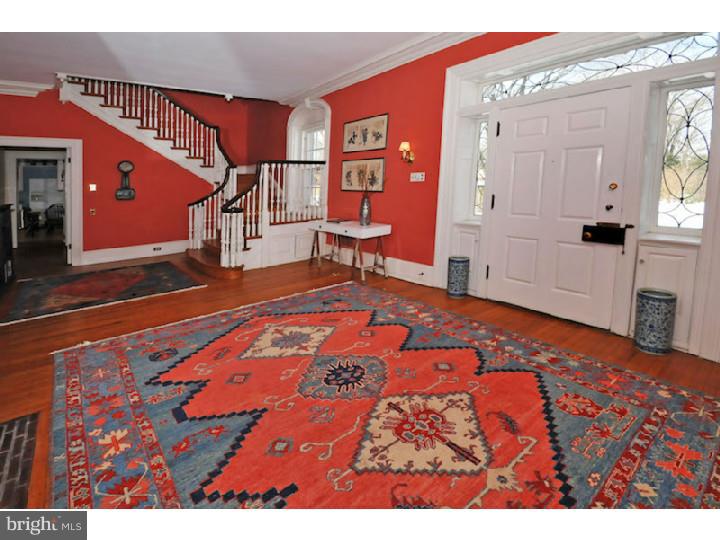 400 Deaver Road Cheltenham, PA 19095 - Photo 3 of 25 Foyer