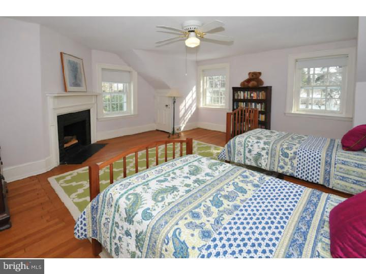 400 Deaver Road Cheltenham, PA 19095 - Photo 21 of 25 Bedroom 2