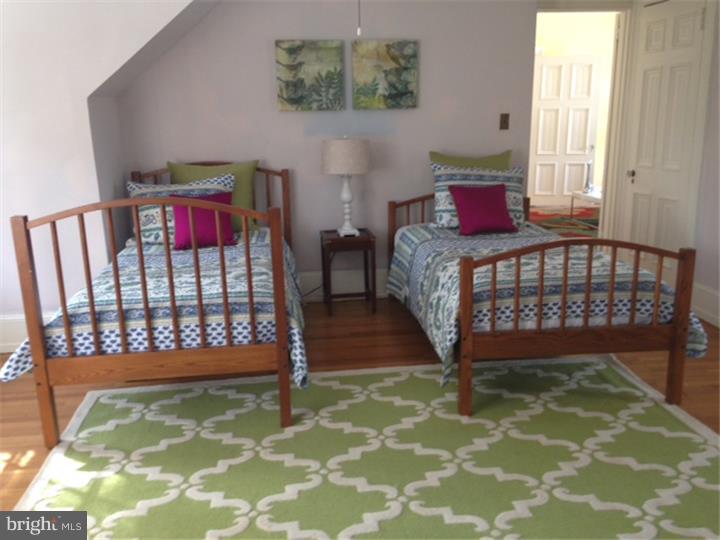 400 Deaver Road Cheltenham, PA 19095 - Photo 22 of 25 Bedroom 2