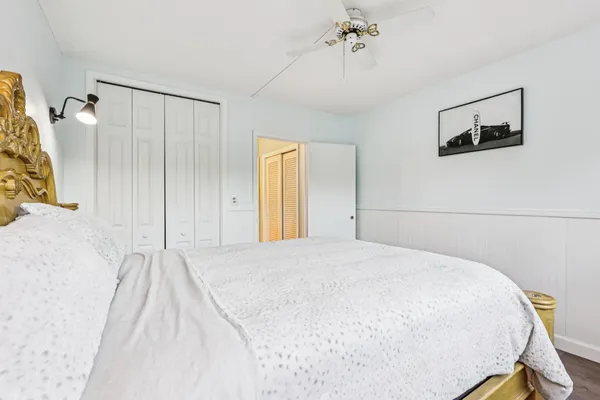 $149,900 | 2131 Northeast 42nd Court, Unit 106E, Lighthouse Point, FL 33064