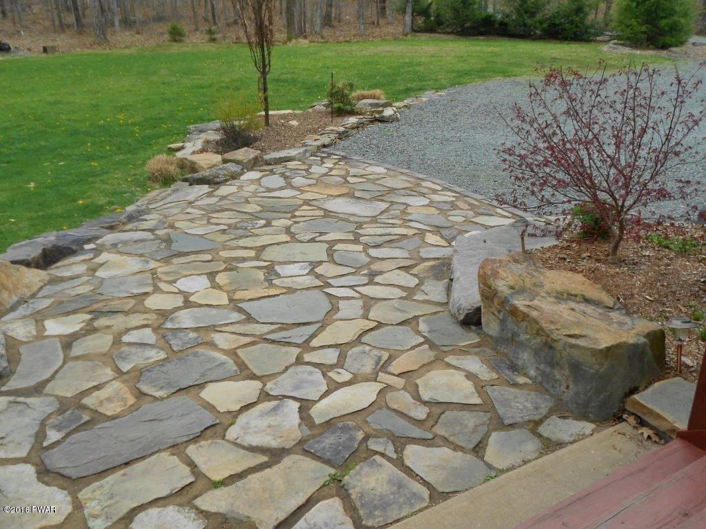 116 Johnson Road Canadensis, PA 18325 - Photo 10 of 41 9-walkway