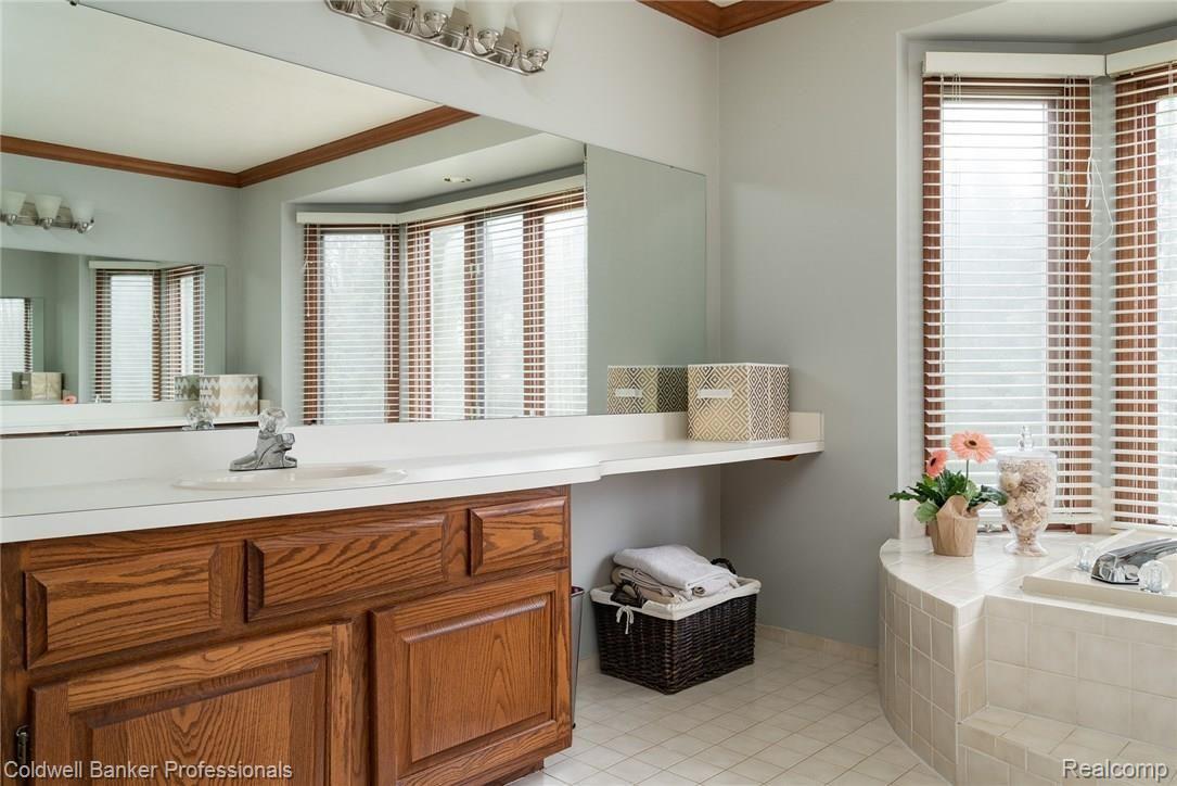 3724 Newcastle Drive Rochester, MI 48306 - Photo 22 of 39 3724-Newcastle-Drive-03.jpg