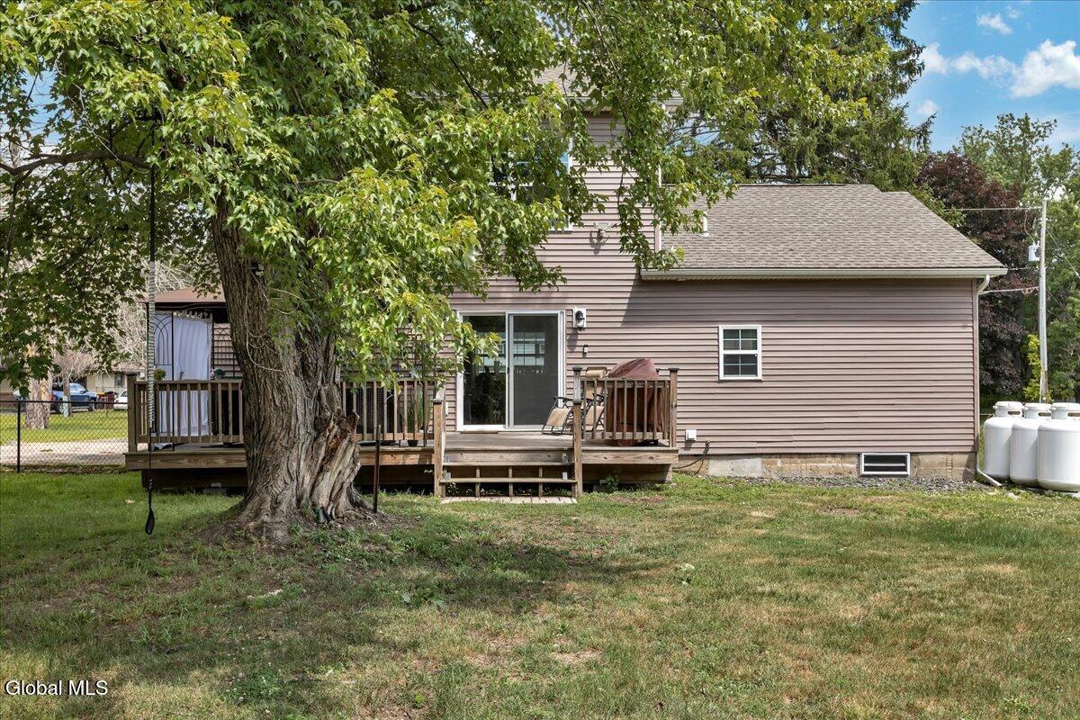 5 Lake Hills Road Brunswick, NY 12180 - Photo 40 of 54 46-5 Lake Hills Rd-47