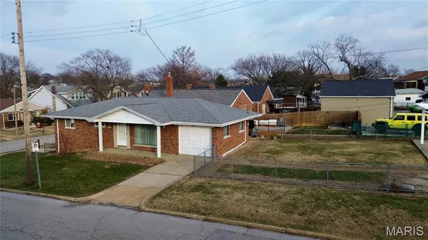 $289,900 | 3166 Tamm Avenue, St. Louis, MO 63139