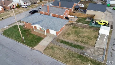 $300,000 | 3166 Tamm Avenue, St. Louis, MO 63139